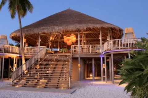 Breeze beach restaurant